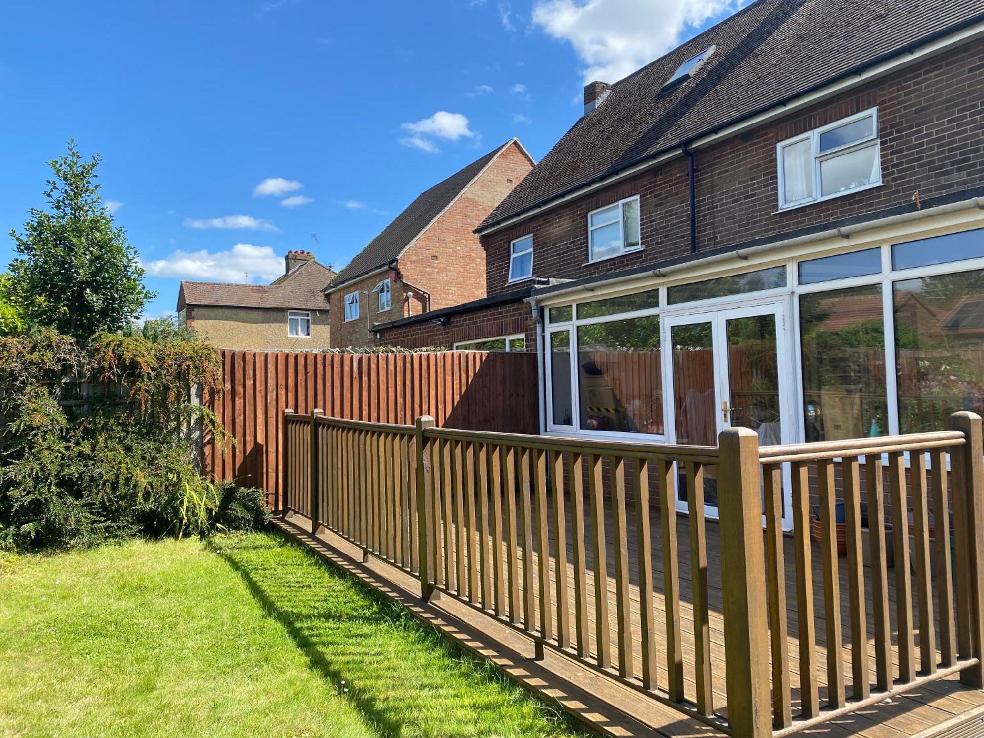 3 Bed House - Cul-De-Sac Villa High Wycombe Exterior photo